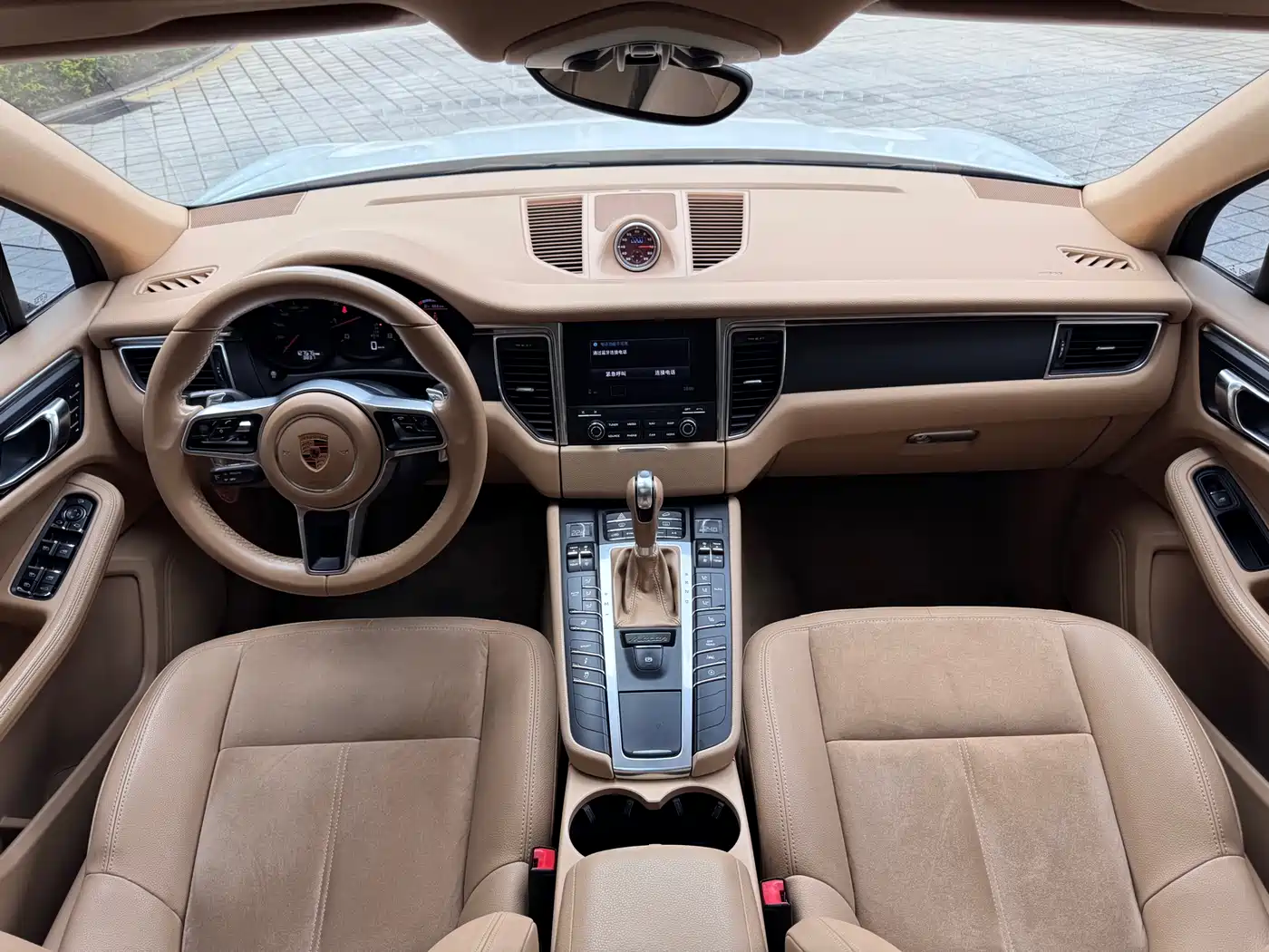 Porsche Macan 2017 Macan 2.0T фото 10
