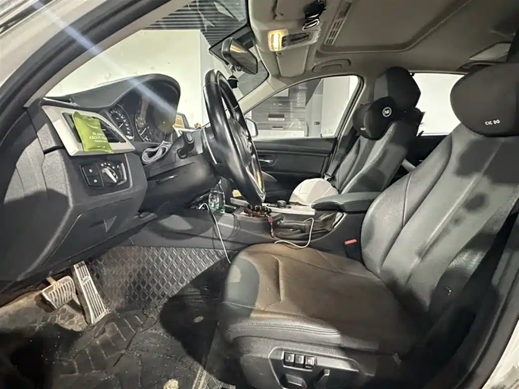 BMW 3 Series 2015 320Li Super Joy Fashion фото 25