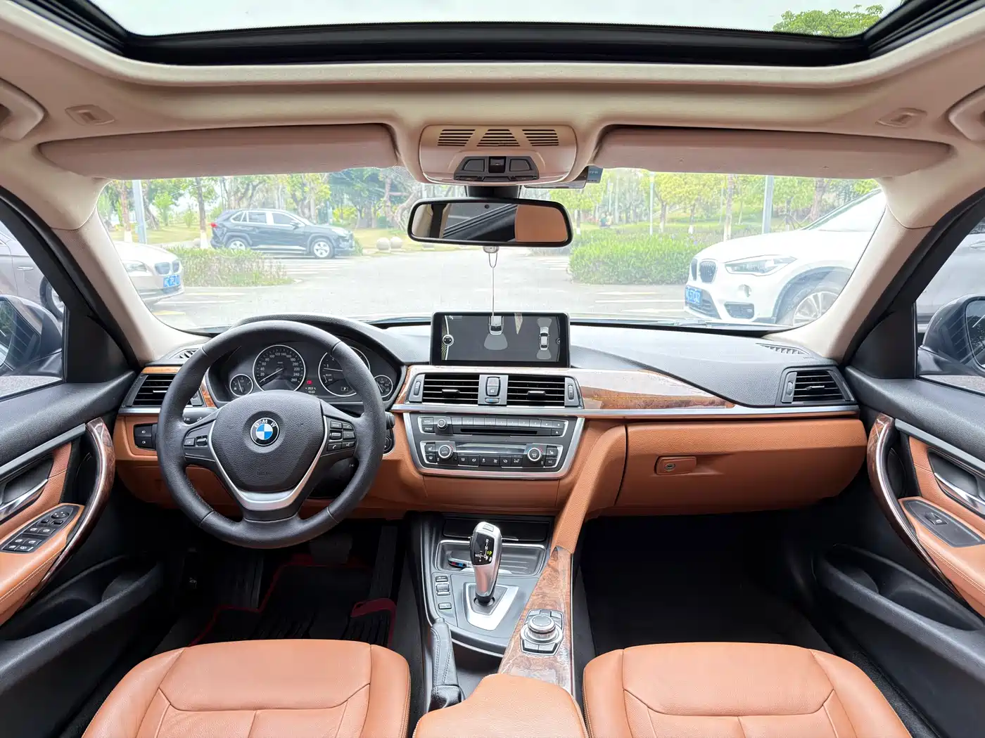 BMW 3 Series 2013 320Li Luxury Design Package фото 6