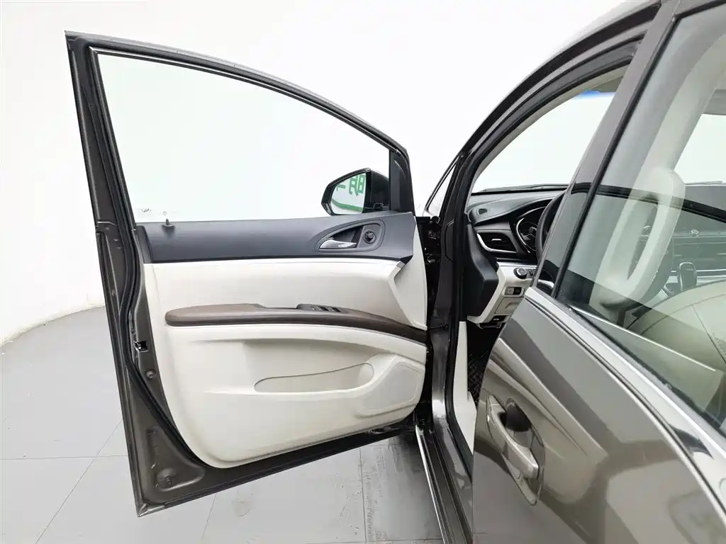Buick GL8 2023 Model Land Business Class Smart фото 8