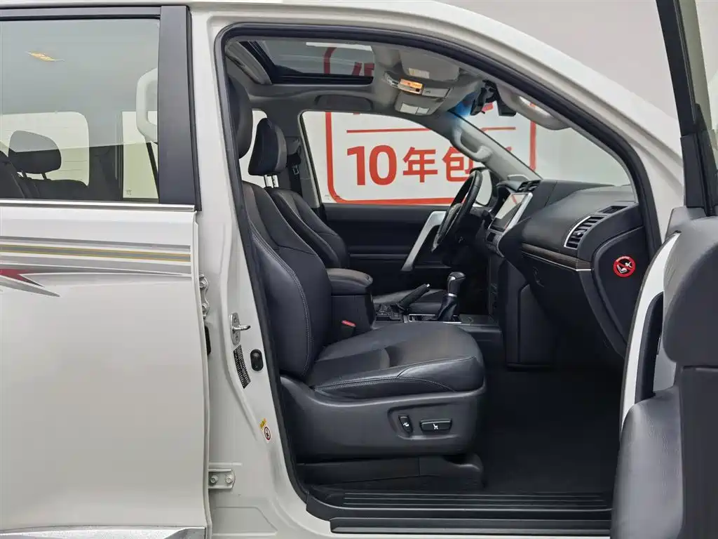 Toyota Prado 2018 3.5L Auto TX-L фото 23