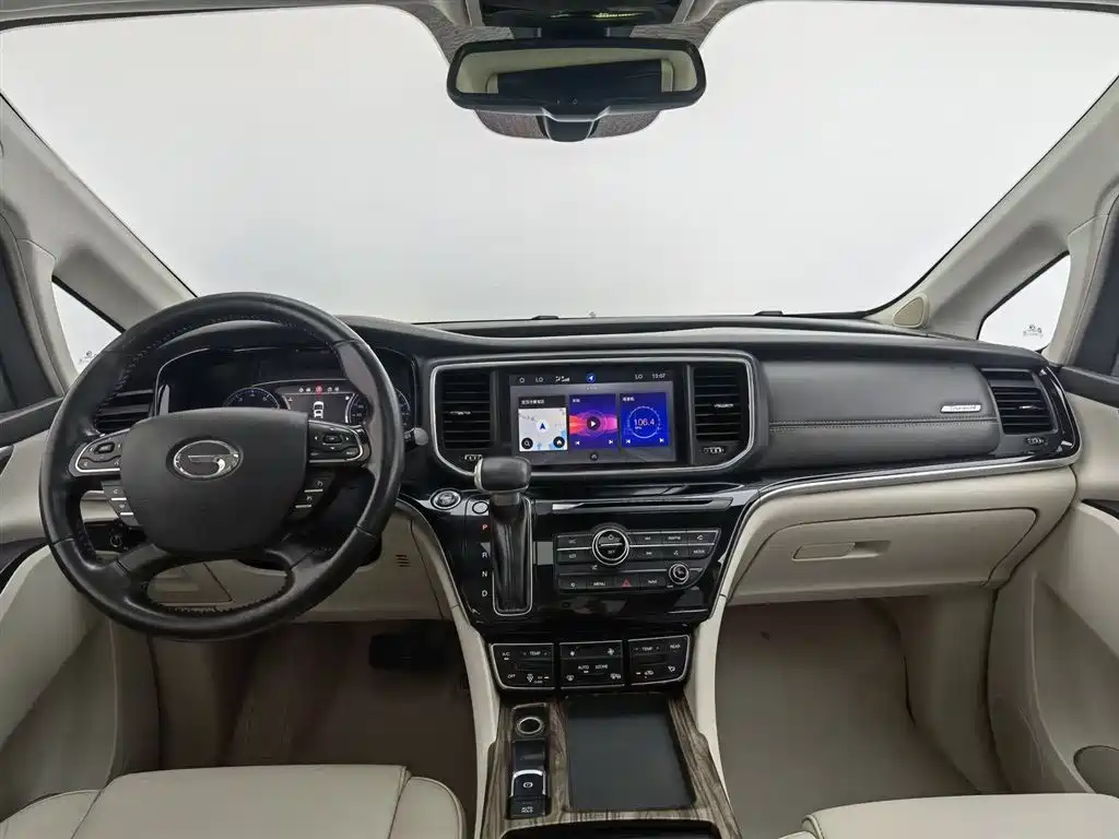 GAC Trumpchi Trumpchi M8 2018 320T Premium Edition фото 5