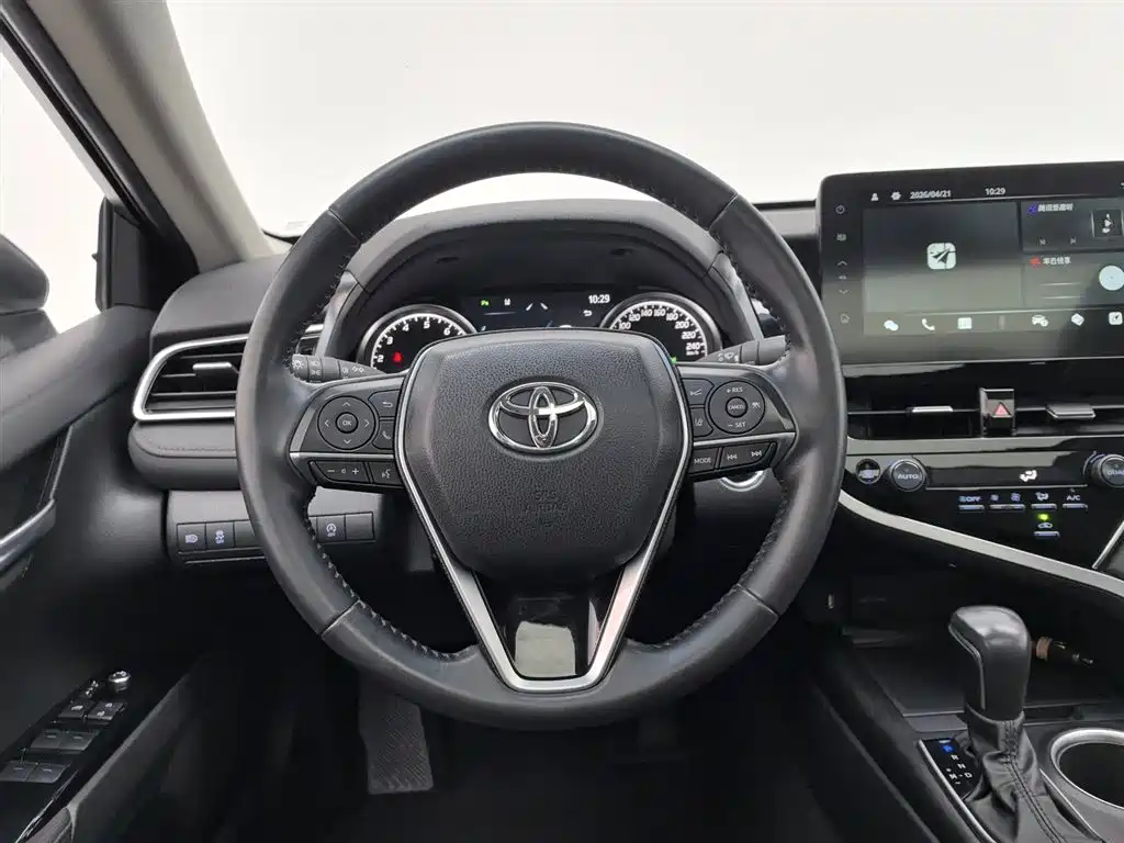 Toyota Camry 2021 2.0G Luxury Edition фото 11