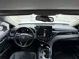 Фото 8 - Toyota Camry