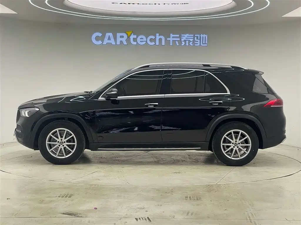Mercedes-Benz GLE 2022 GLE 350 4MATIC Dynamic фото 18