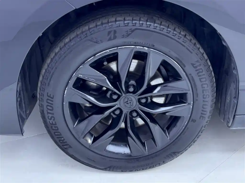 Toyota Avalon 2019 2.0L Progressive Edition (China VI) фото 11