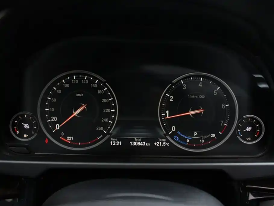 BMW X5 (Import) 2015 xDrive28i фото 16