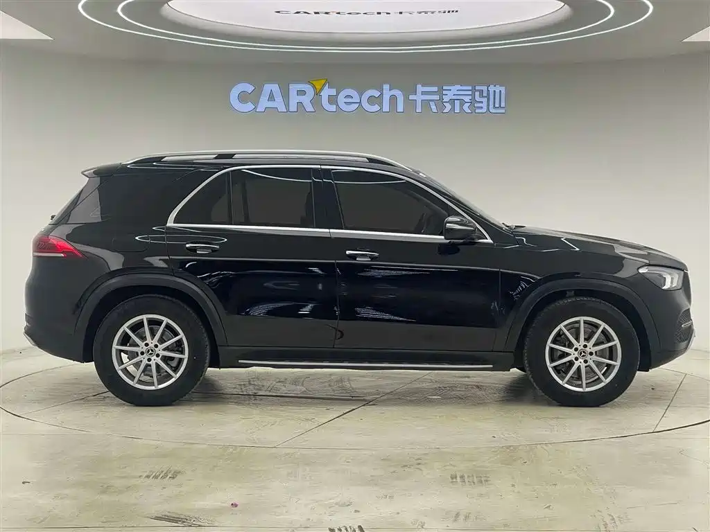 Mercedes-Benz GLE 2022 GLE 350 4MATIC Dynamic фото 14