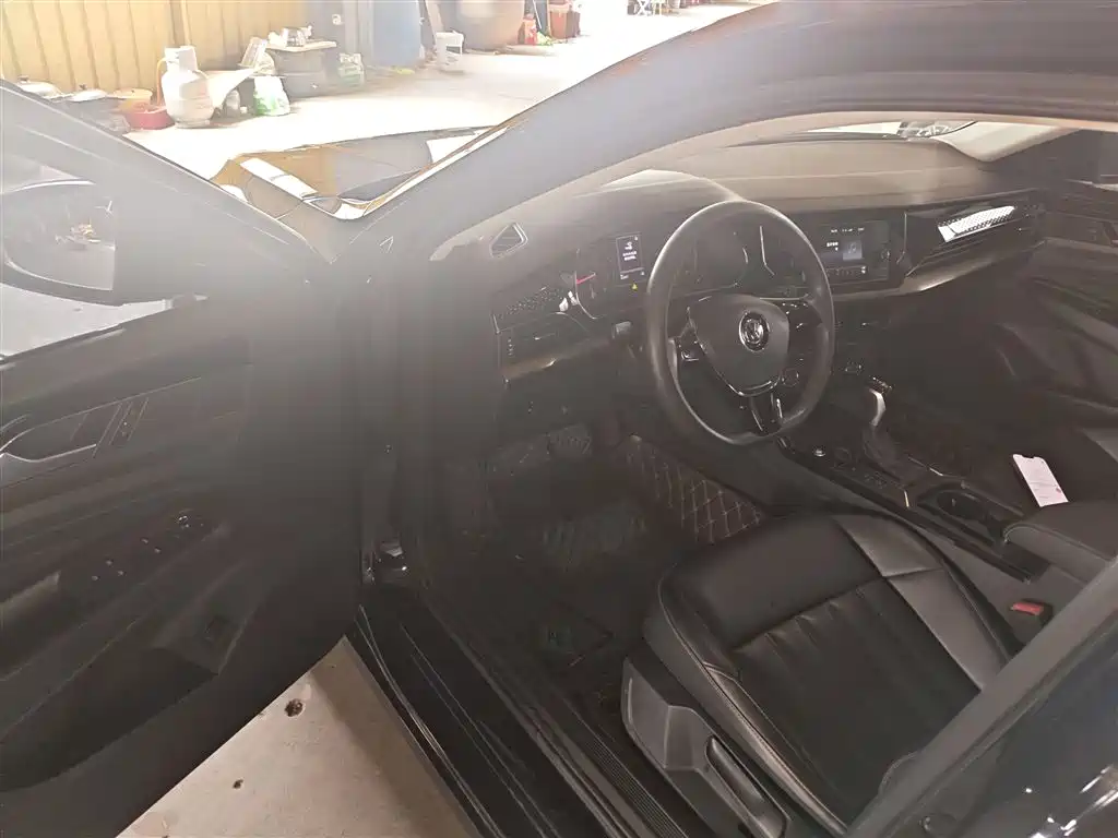Volkswagen Passat 2019 Model 280TSI Business Edition China VI фото 16