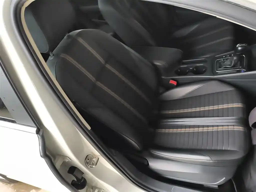 Volkswagen Lavida 2019 1.5L Auto Vision Edition China VI фото 25