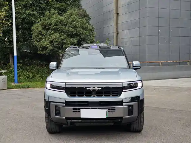 Fang Cheng Bao Leopard 8 2025 Smart Brave Flagship Drone Edition 7-seater — фото 2