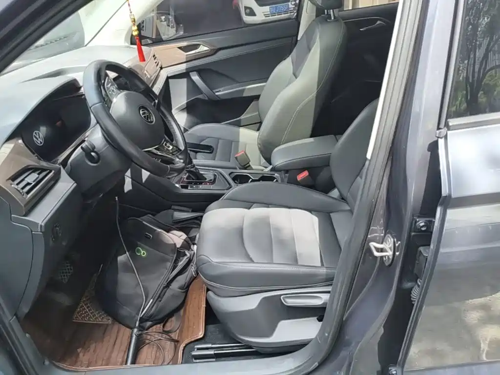 Volkswagen Tharu, миниатюра 15