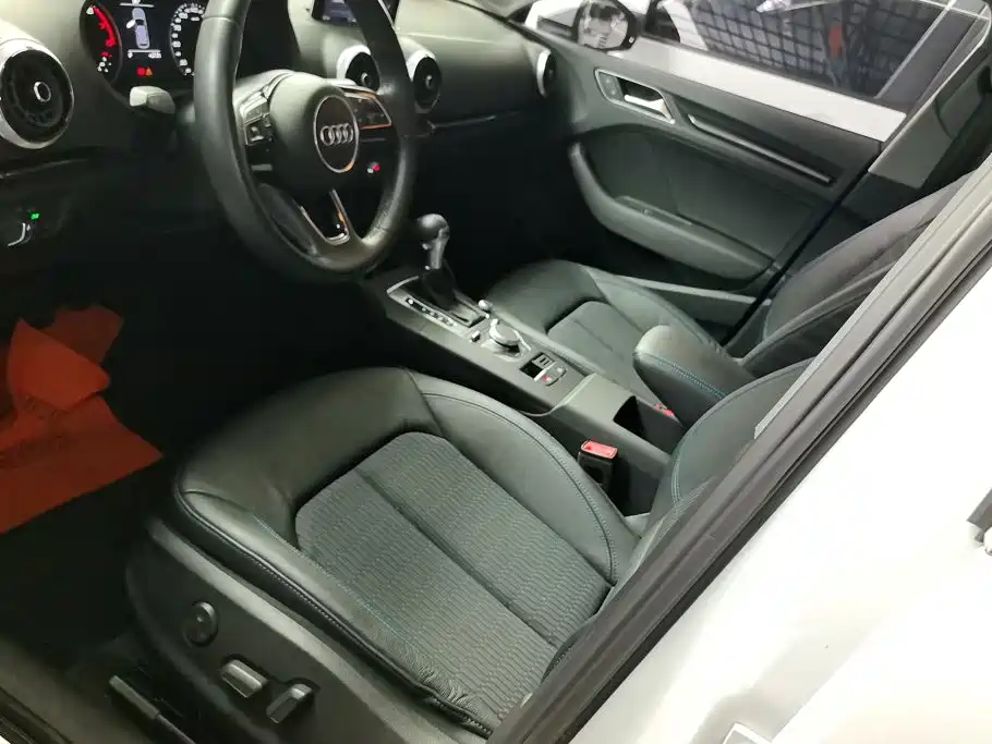 Фото 9 - Audi A3