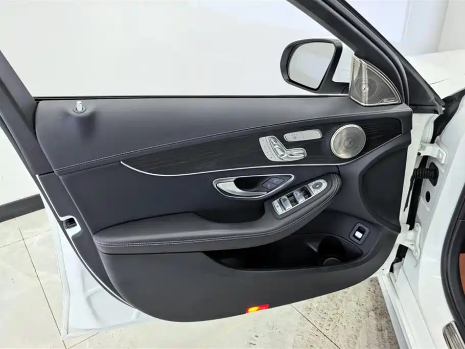 Mercedes-Benz C-Class 2021 C 260 L Sport Edition фото 7