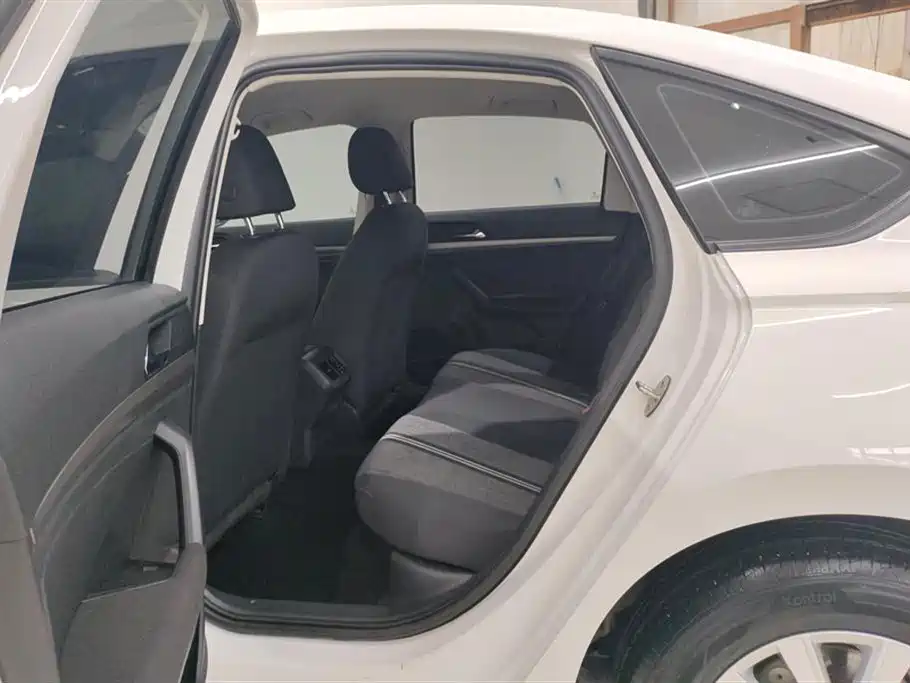 Volkswagen Lavida 2019 1.5L Automatic Trend Edition China VI фото 11