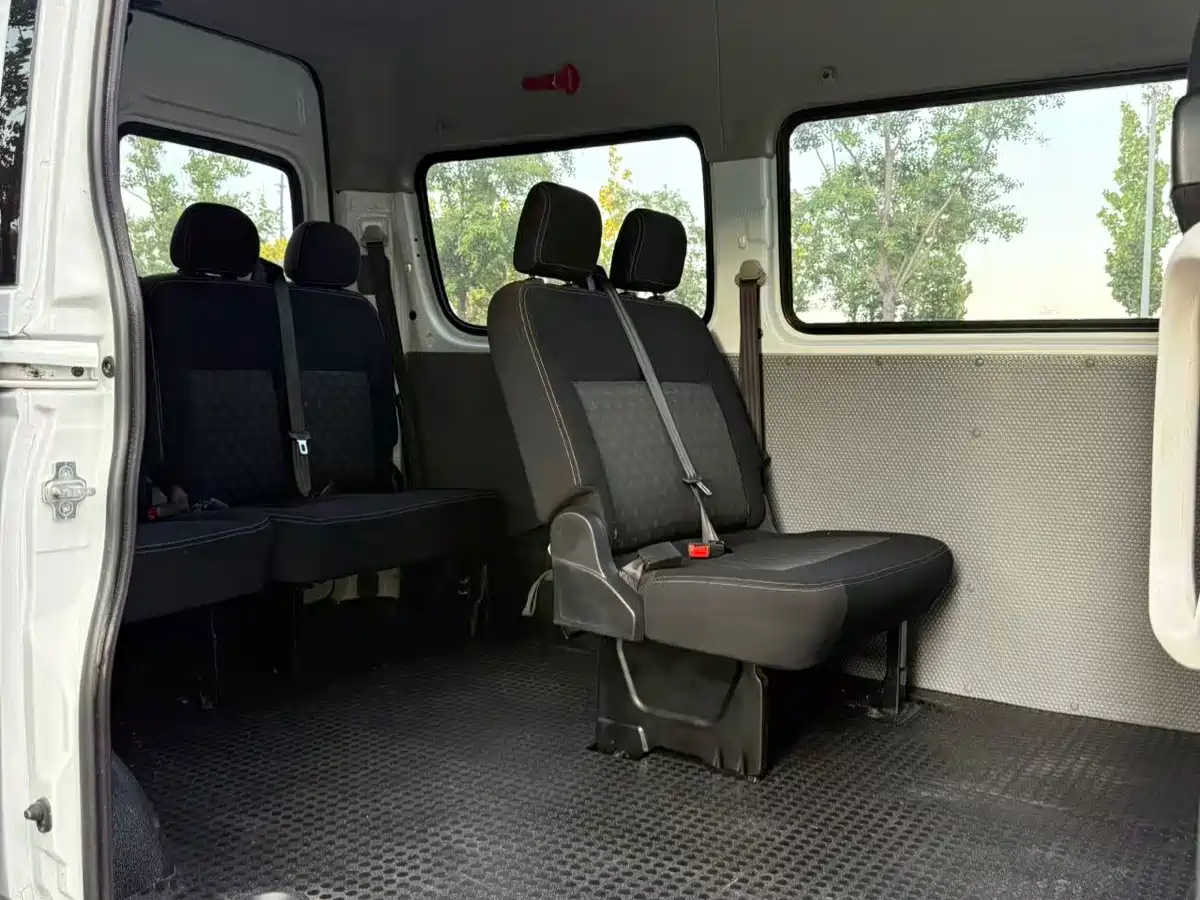 Photo 10 - SAIC Maxus Xintu V80