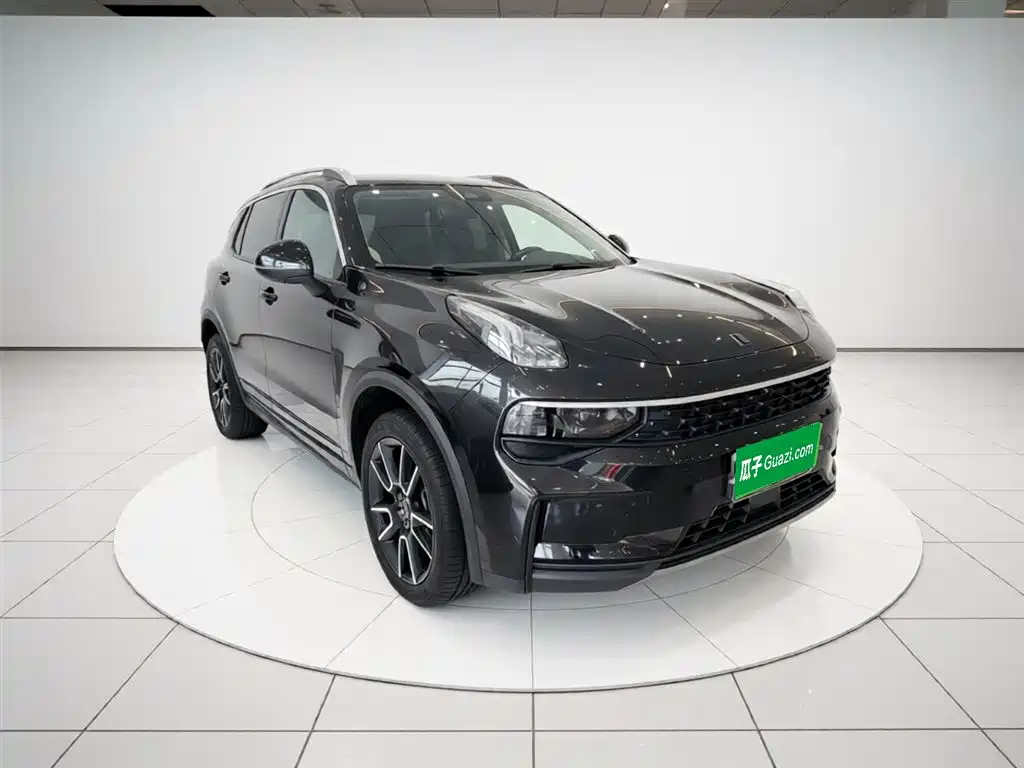 Lynk & Co 01 2021 2.0TD 2WD Pro фото 4