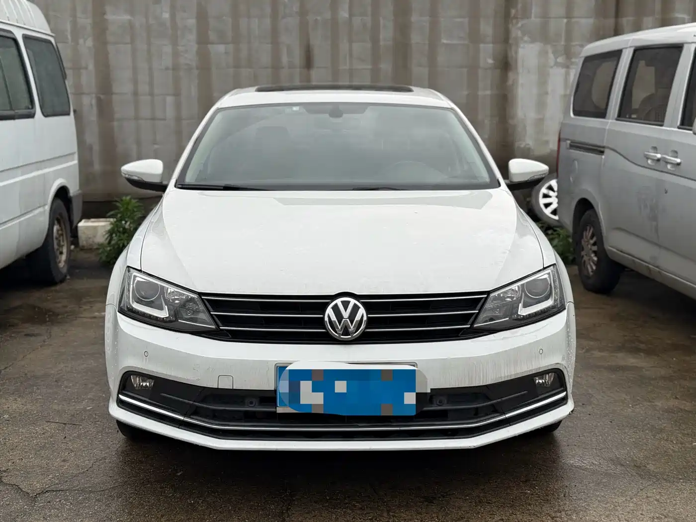 Volkswagen Sagitar 2017 230TSI Automatic Luxury фото 3