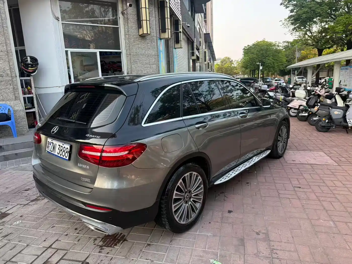 Mercedes-Benz GLC 2017 GLC 200 4MATIC фото 9