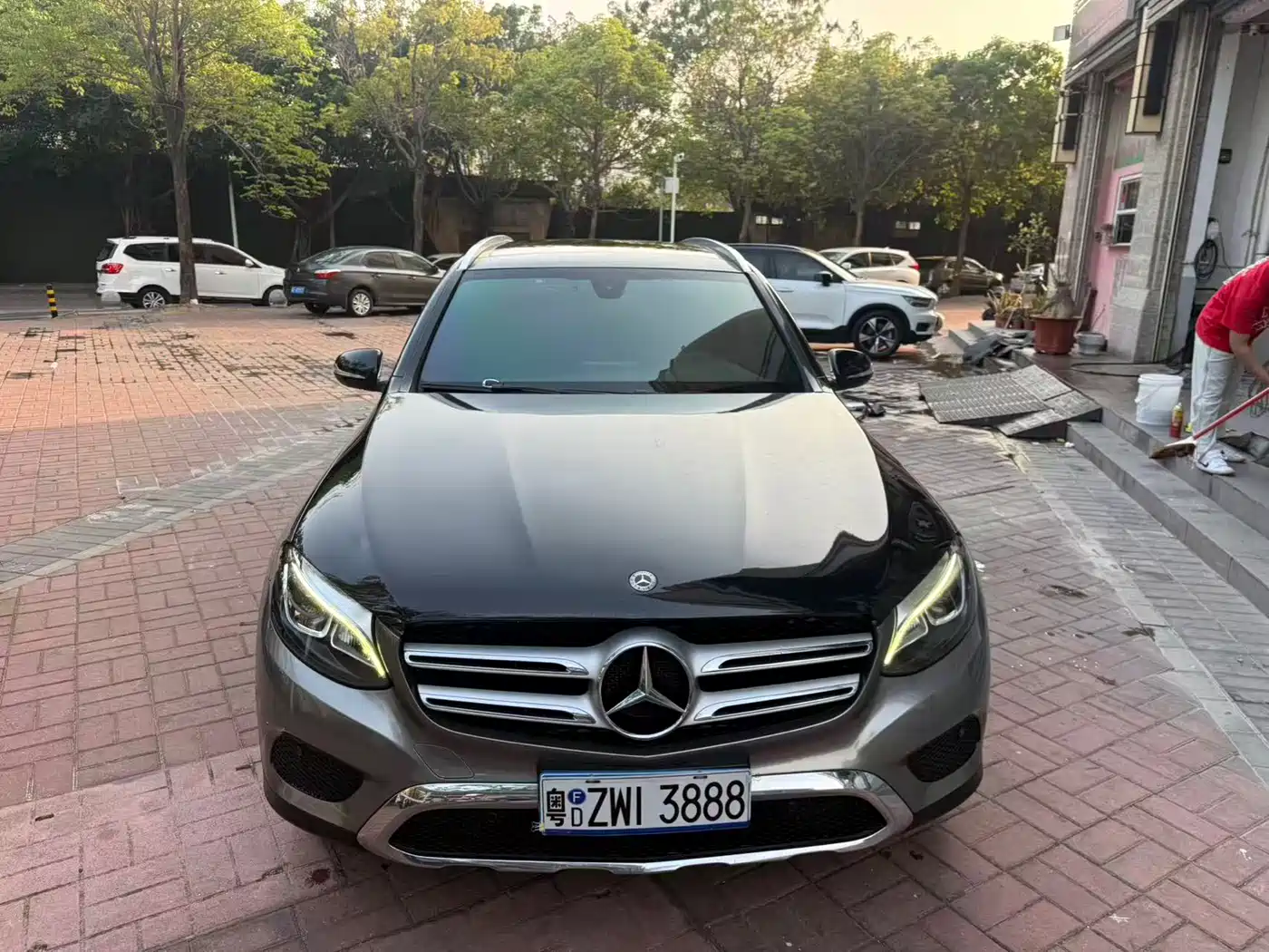 Mercedes-Benz GLC 2017 GLC 200 4MATIC фото 2