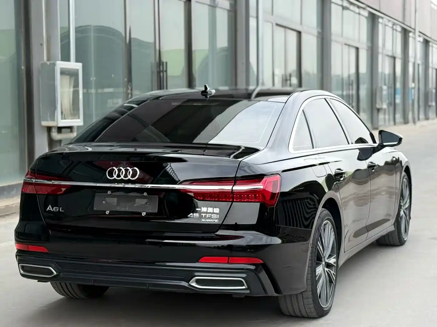 AUDI A6L
