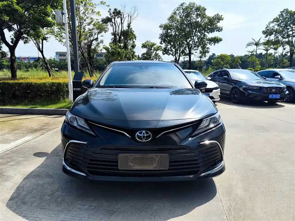 Toyota Camry 2023 2021 2.0G Luxury Edition