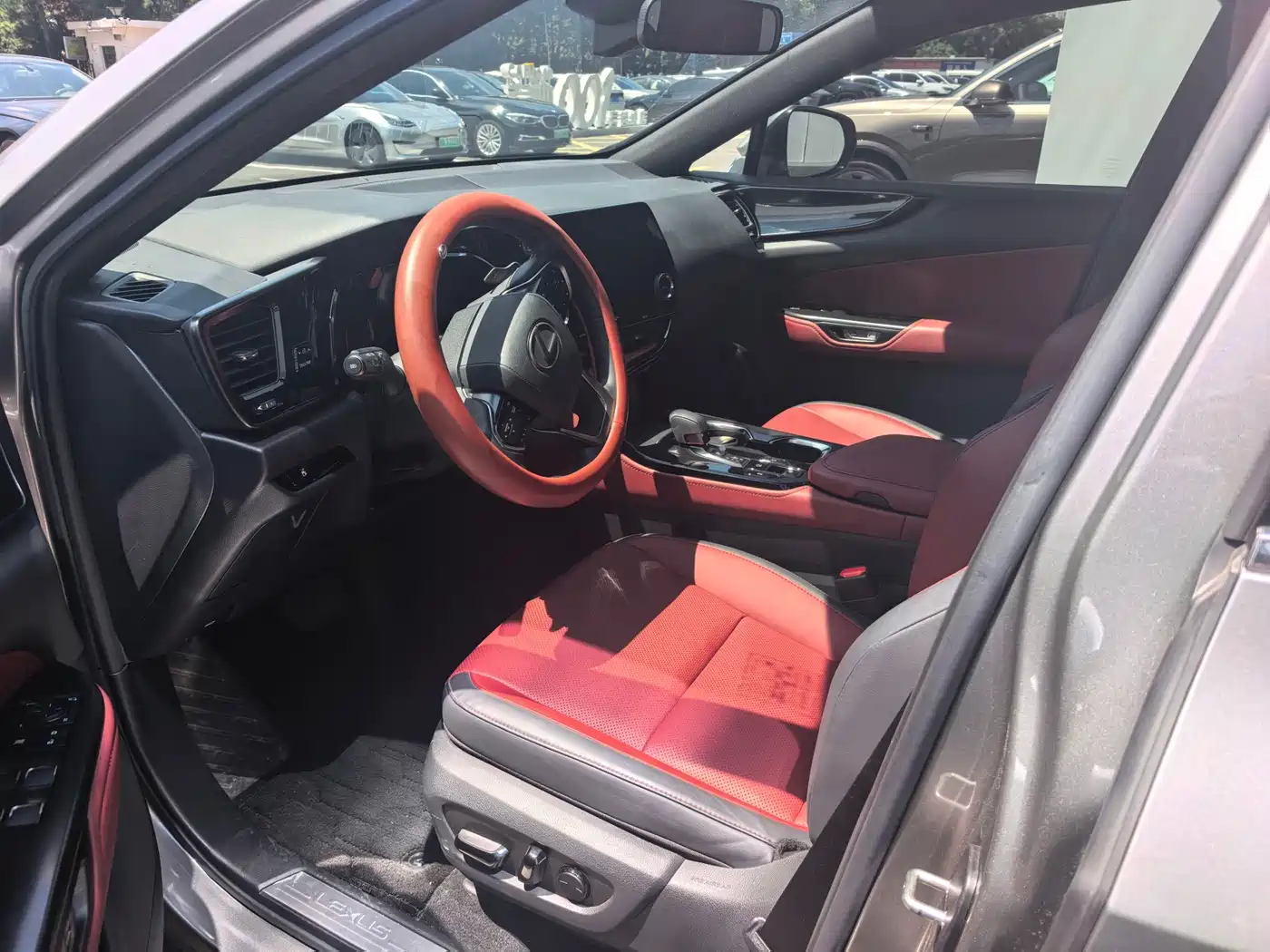 Lexus NX 2023 2022 260 FWD Joy Creation Edition