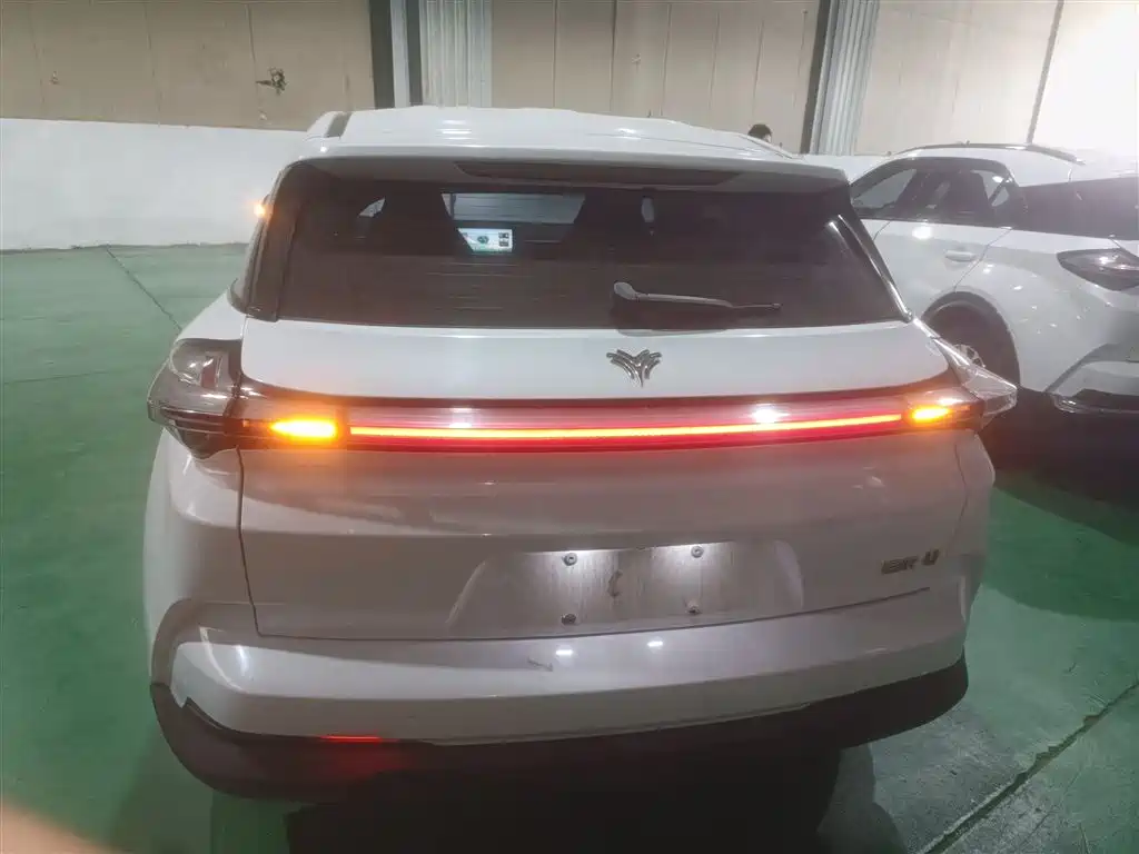 NEZHA AUTOMOBILE NEZHA U