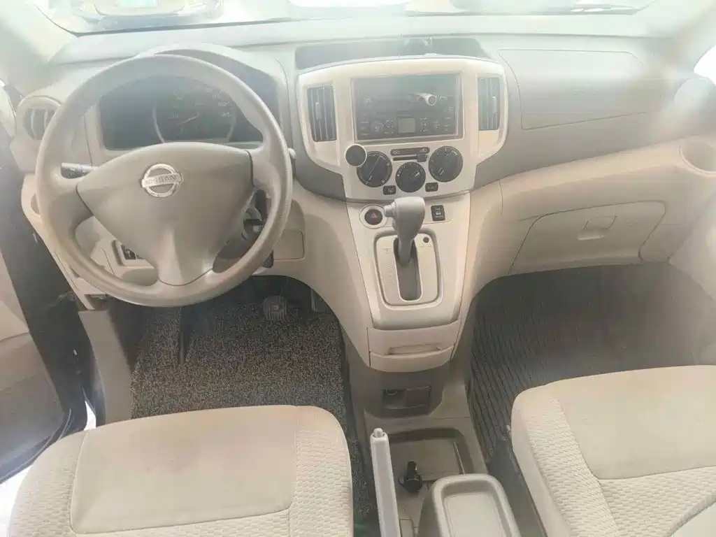 Nissan NV200 2016 2016 1.6L CVT Luxury