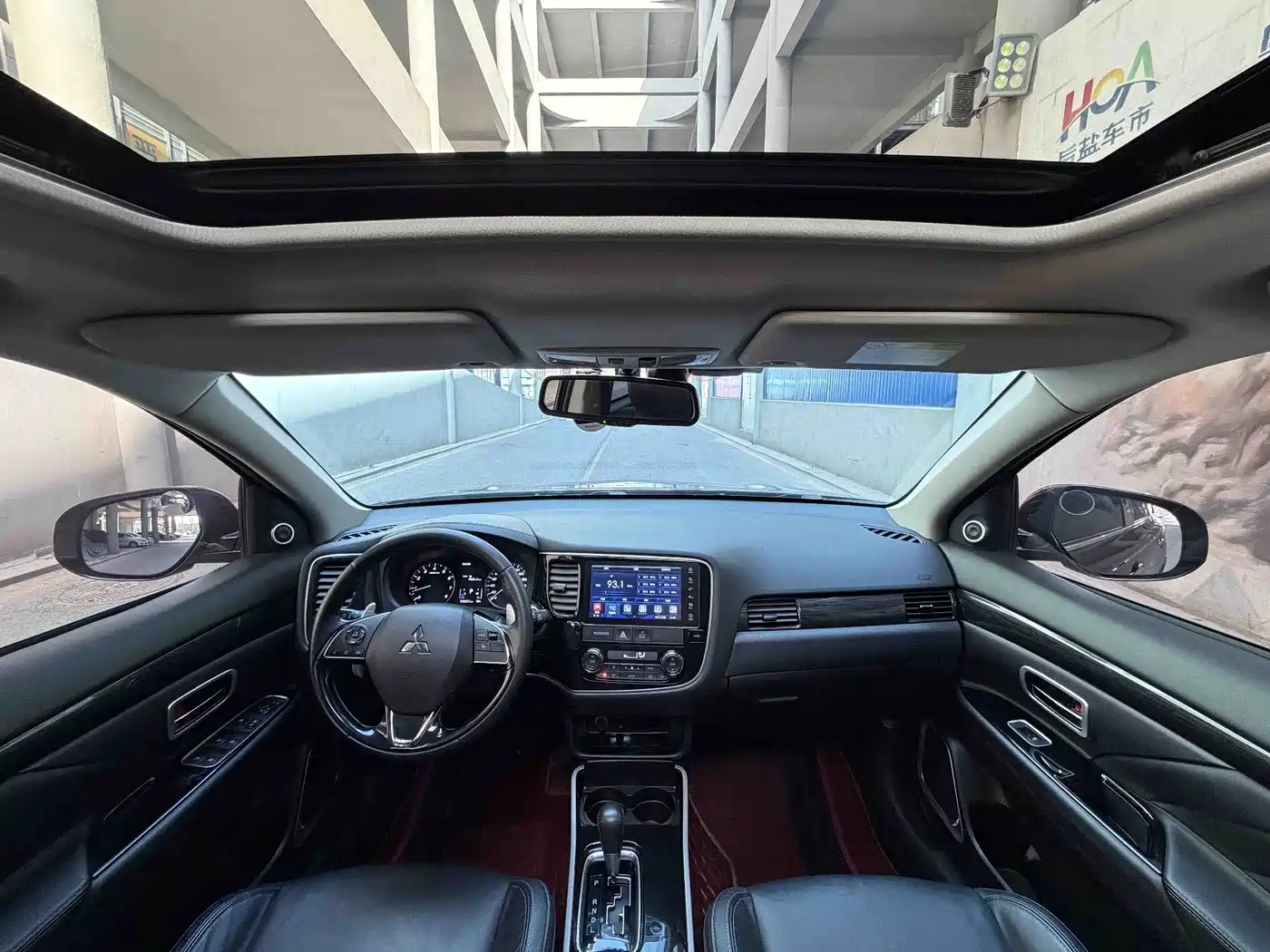Mitsubishi Outlander 2019 2.4L 4WD Deluxe Edition 5-Seater China VI фото 7