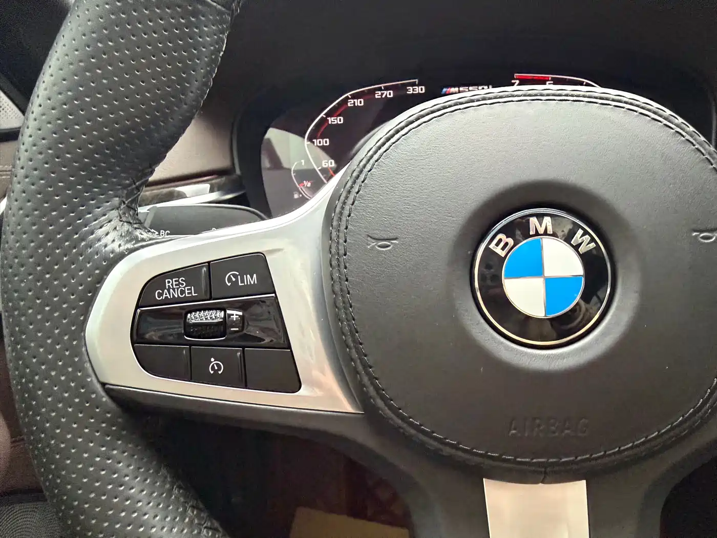 BMW 5 Series 2020 525Li M Sport Package фото 19