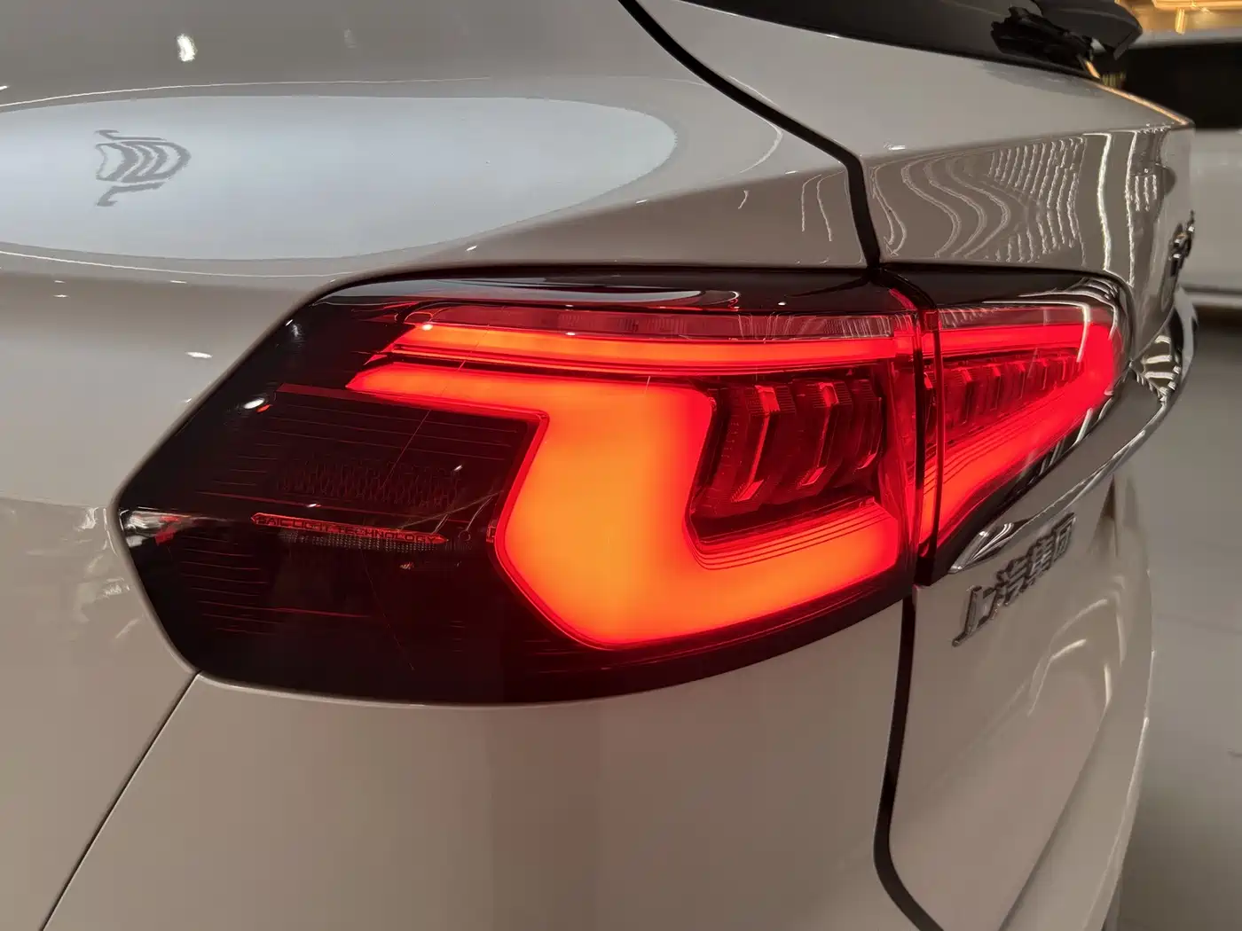 Roewe RX5 MAX 2020 2019 300TGI Automatic Smart Cockpit Flagship Edition