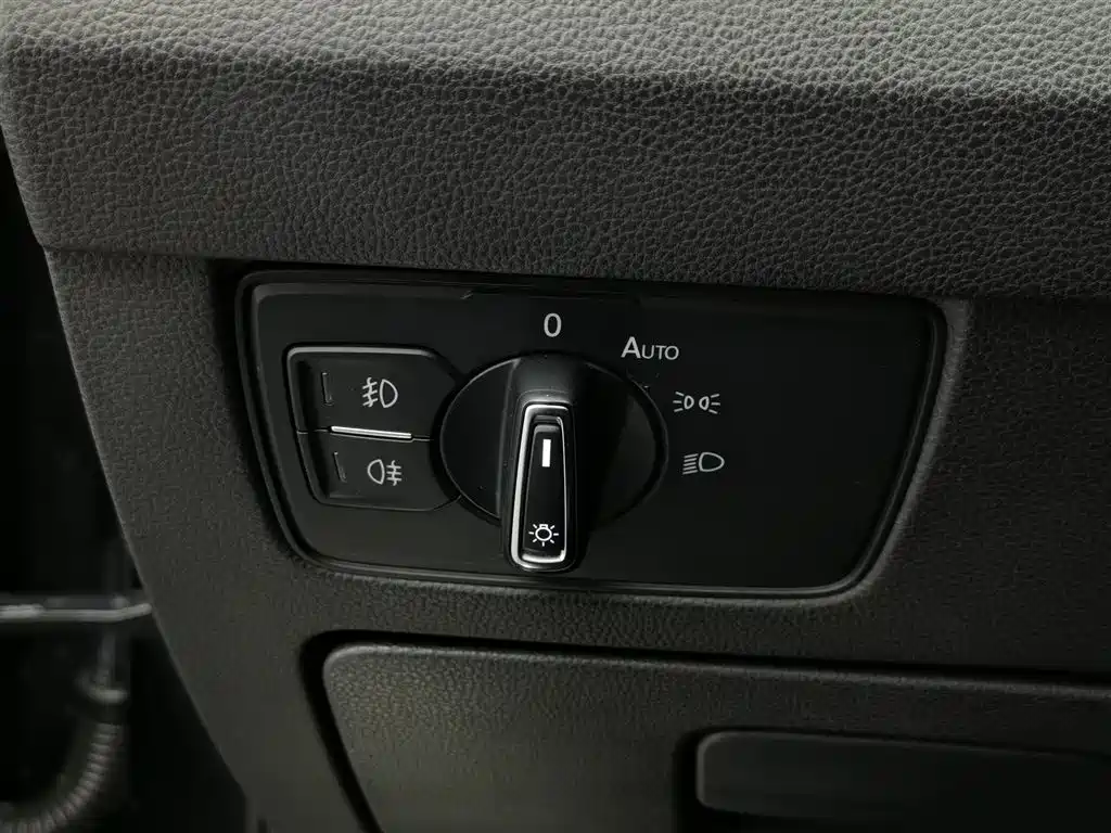 Volkswagen Magotan 2020 330TSI DSG Leading фото 21