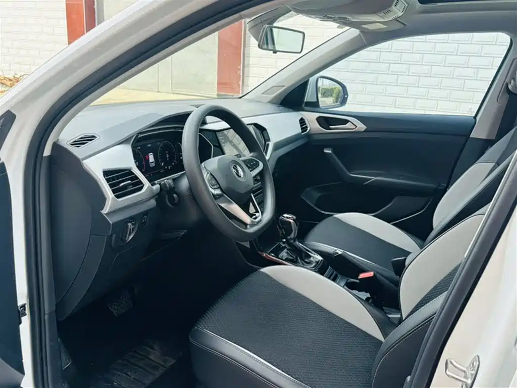 Volkswagen Tanying 2023 Model 200TSI DSG Joy Smart Connect Edition фото 8