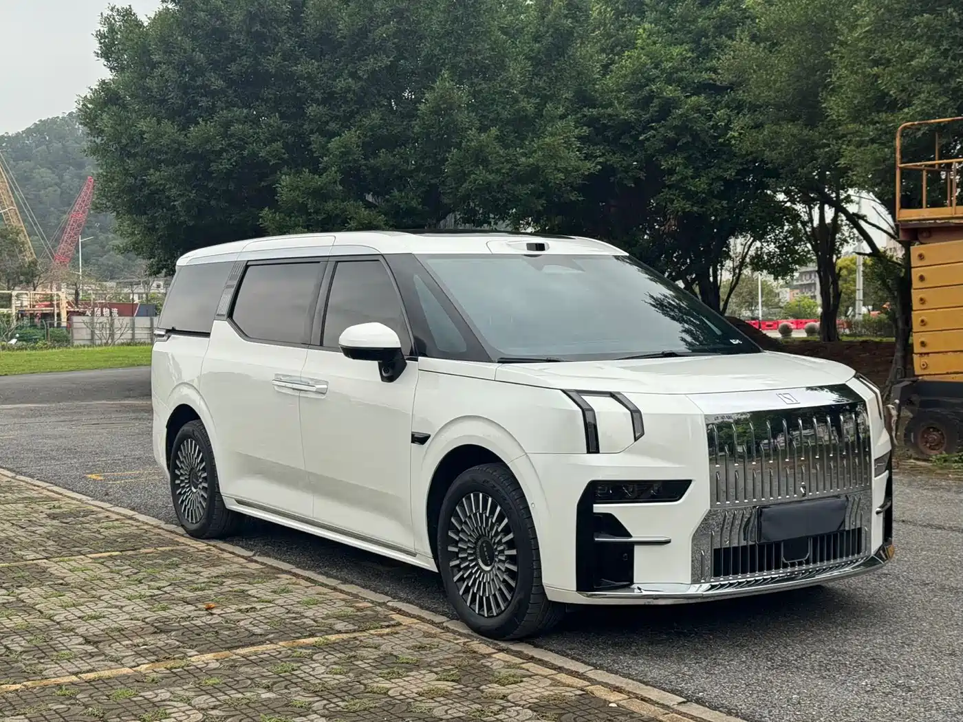 ZEEKR EXTREME KRYPTON 009