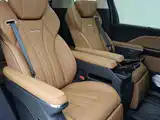 Photo 13 - Hongqi HQ9