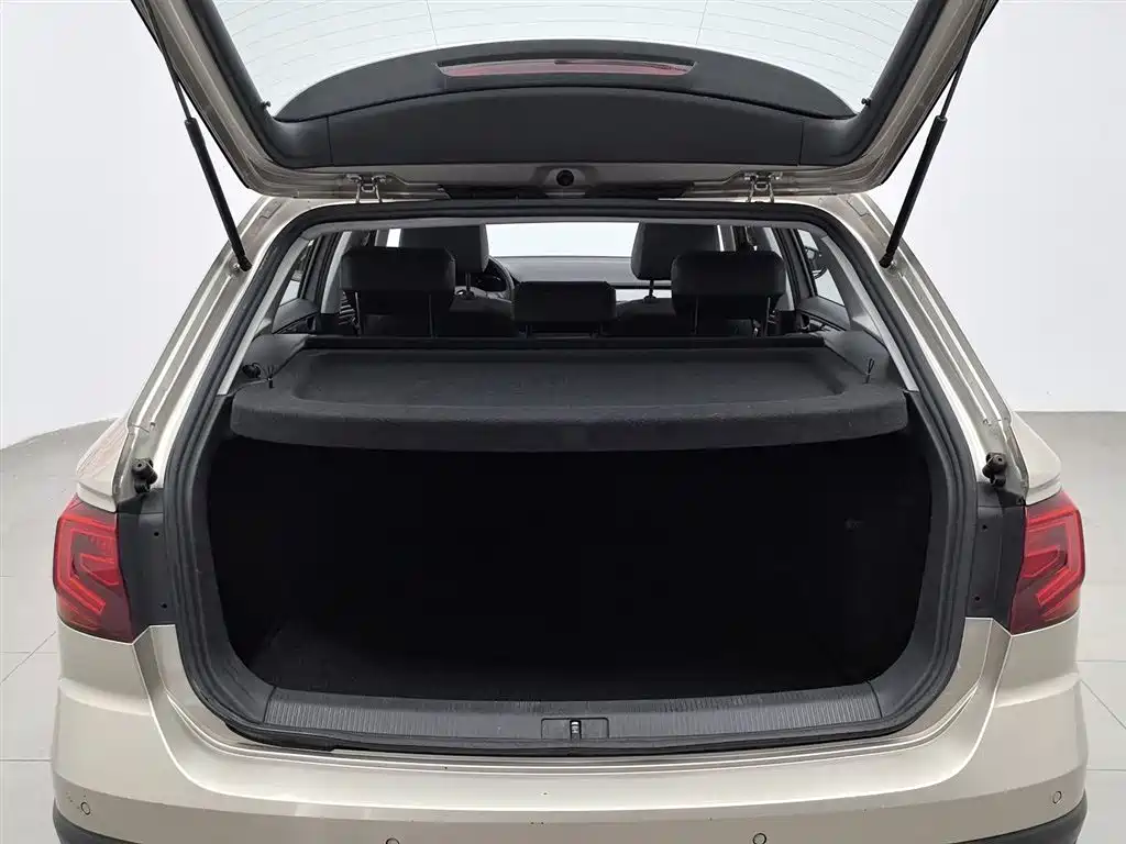 Volkswagen C-TREK 2017 1.6L Automatic Comfort фото 16