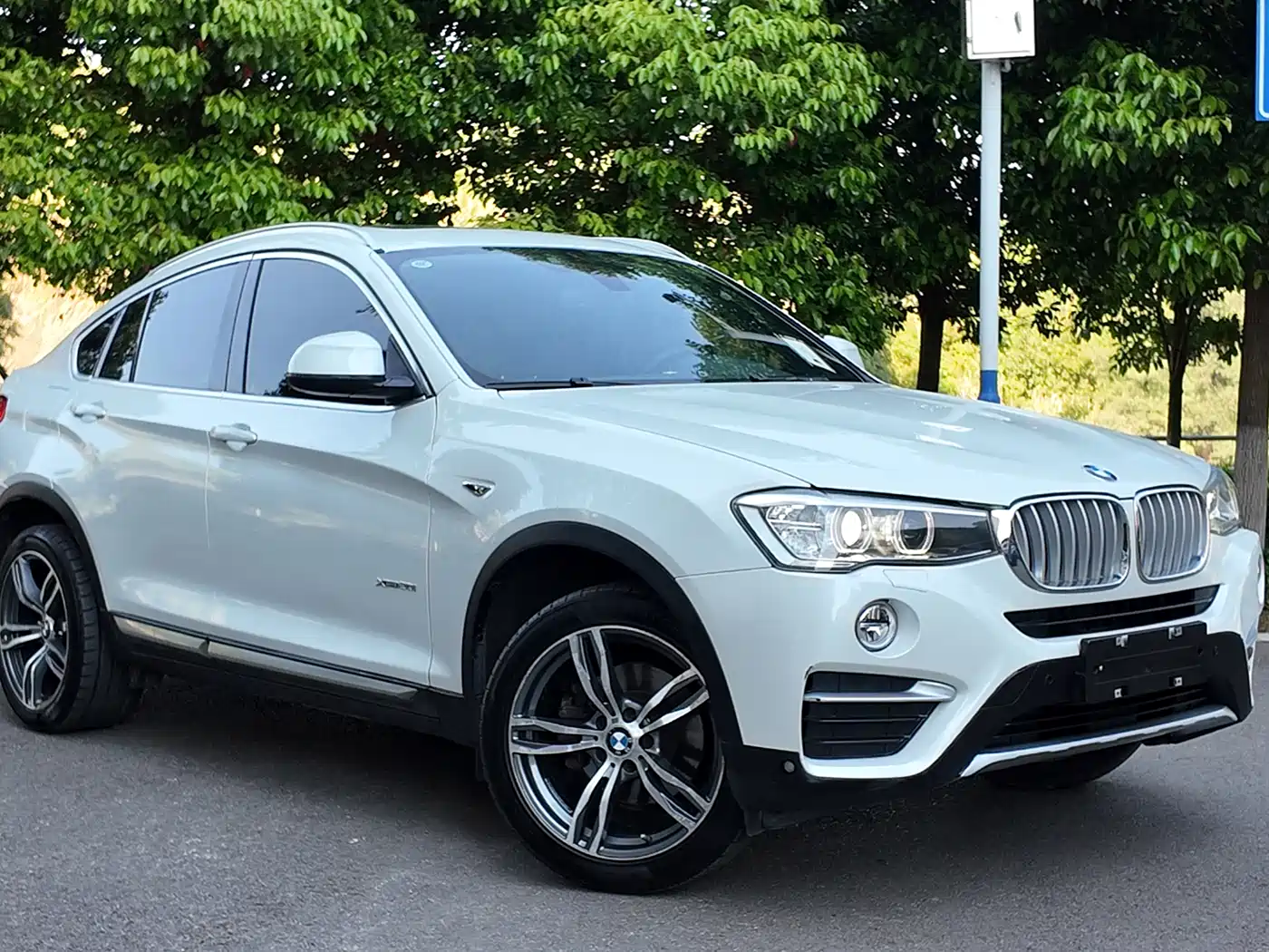 BMW X4 2014 xDrive20i X Design Package фото 2
