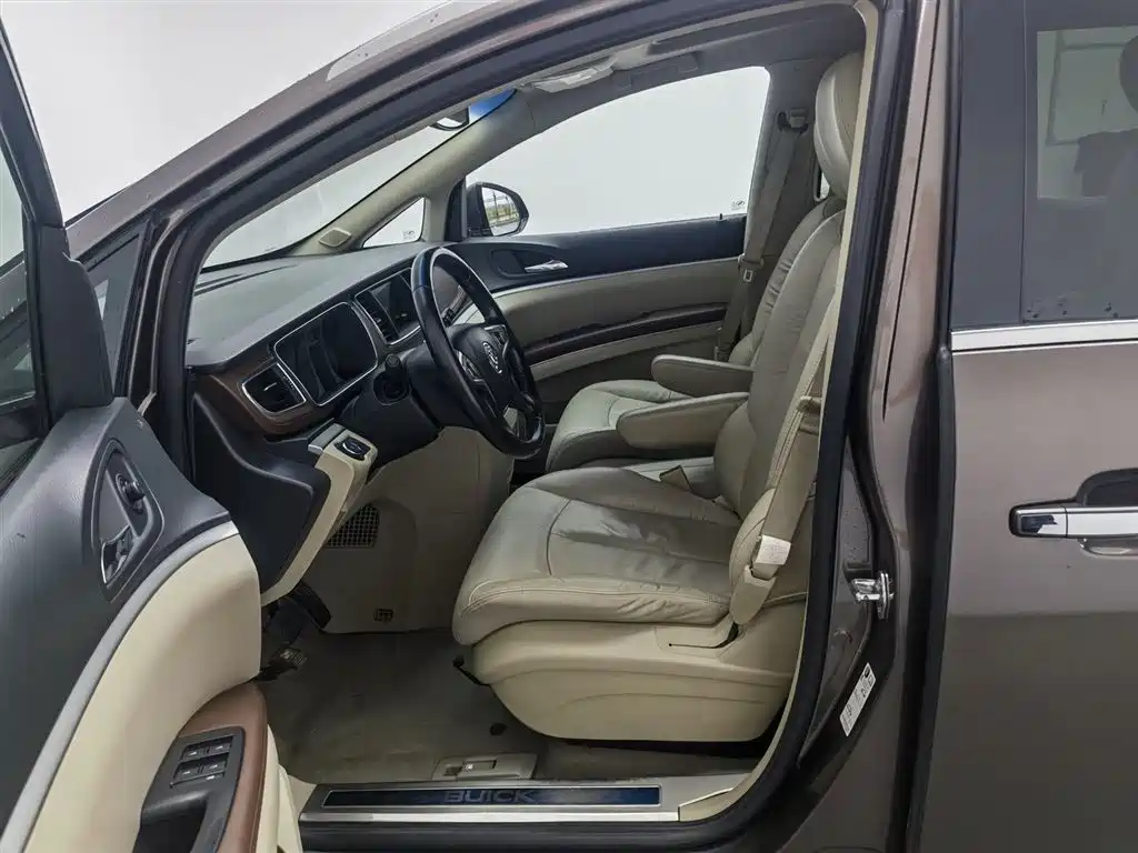Buick GL8 2017 25S Luxury China V фото 10