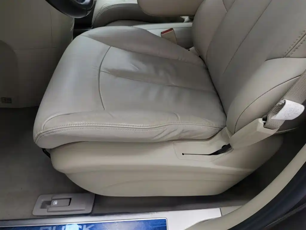 Buick GL8 2017 25S Luxury China V фото 20