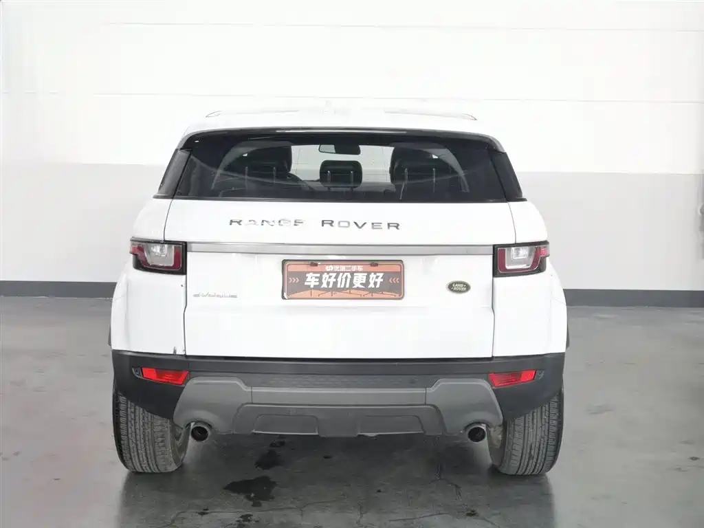 Land Rover Range Rover Evoque 2017 2.0T PURE Style Edition фото 4
