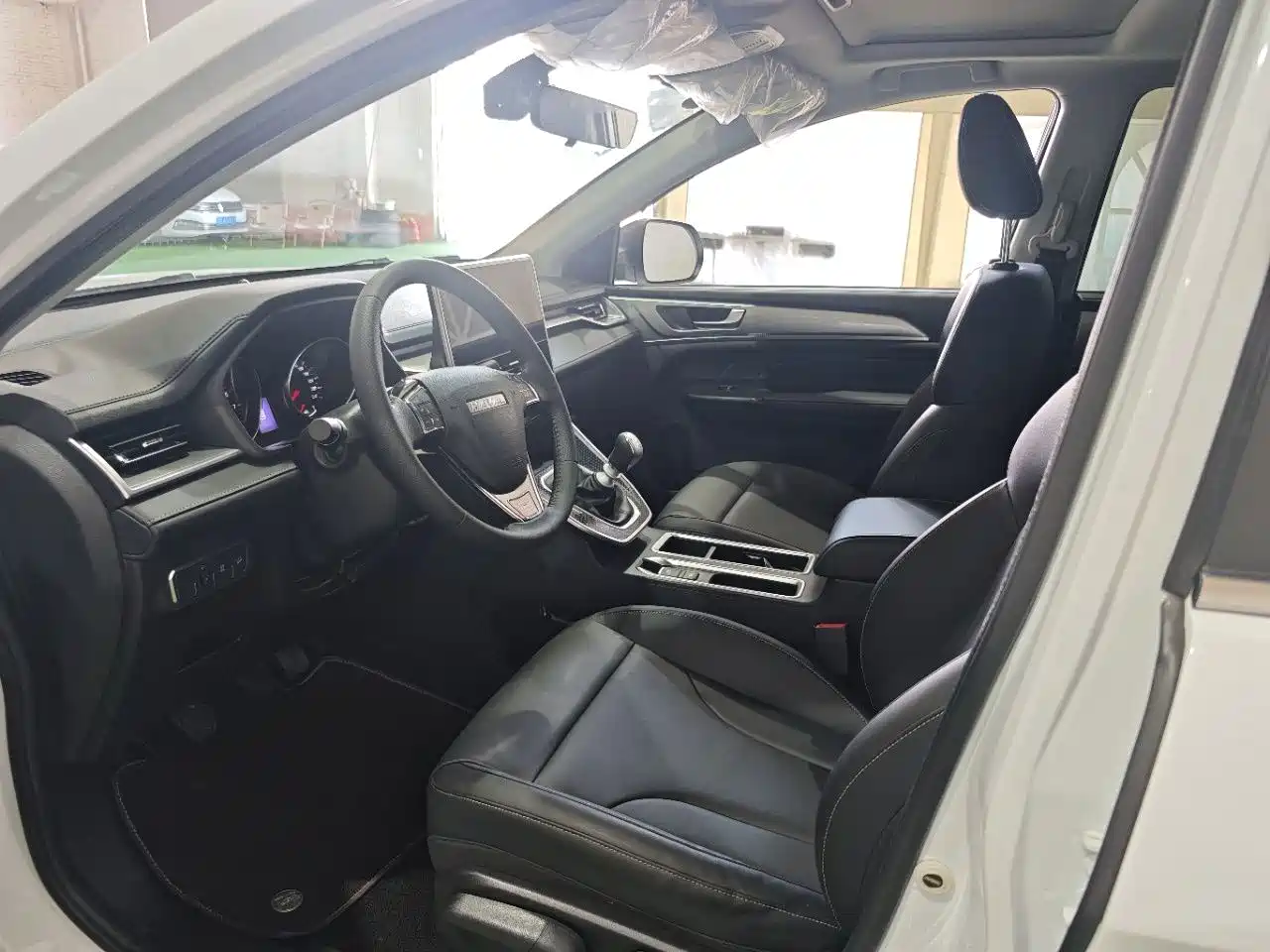 Фото 7 - Haval M6