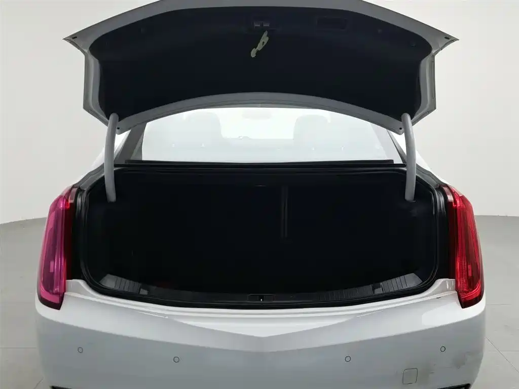 Cadillac XTS 2017 28T Elite фото 16