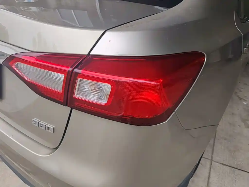 Roewe 360 2016 2015 1.5L Manual Luxury