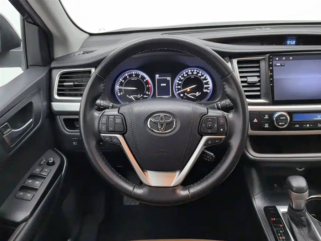 Toyota Highlander 2018 Model 2.0T 4WD Knight Edition 7-Seater China VI фото 11