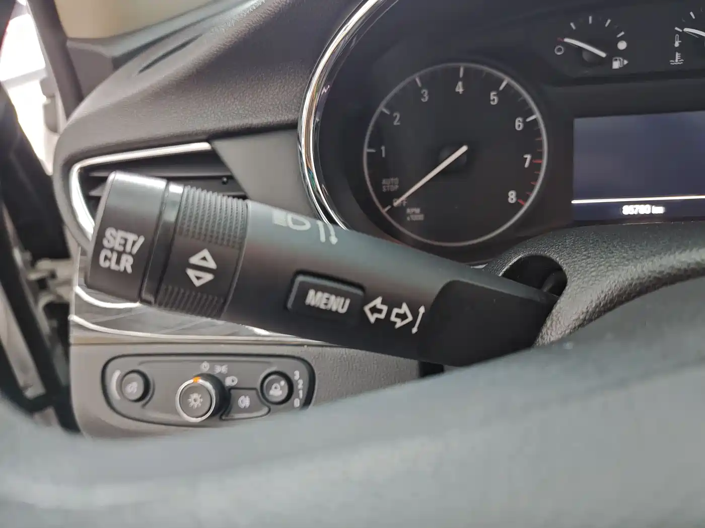 Buick Encore 2017 18T Automatic 2WD Urban Leading фото 19
