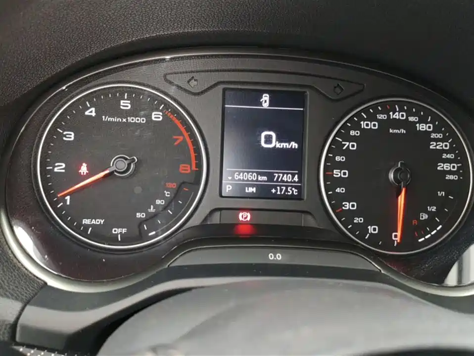 Audi Q2L 2018 35 TFSI Launch Exclusive Edition China V фото 9