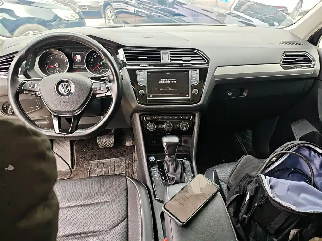 Volkswagen Tiguan L 2017 330TSI Automatic 2WD Flagship Edition фото 10