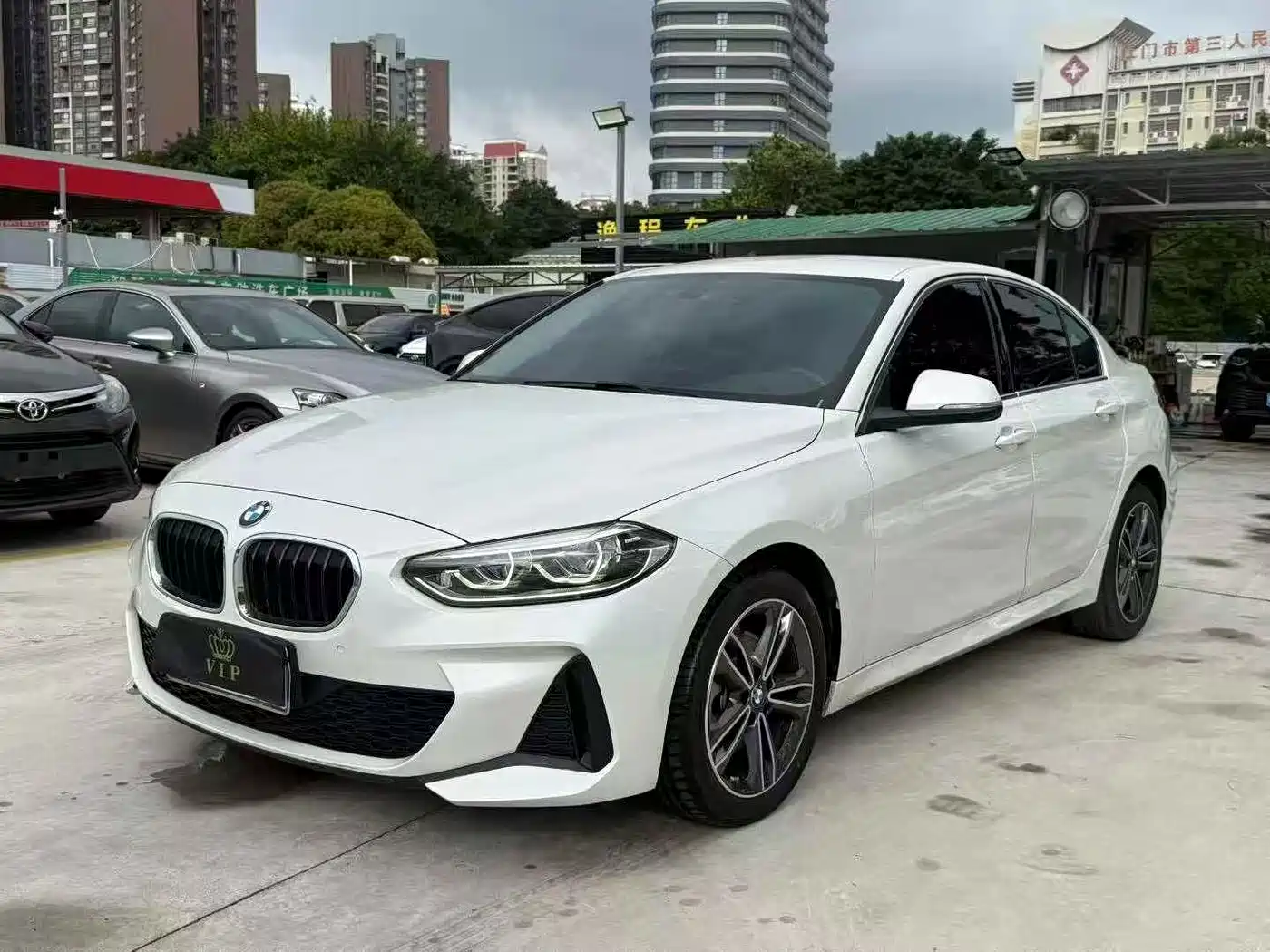 BMW 1 Series 2023 2022 120i M Sport