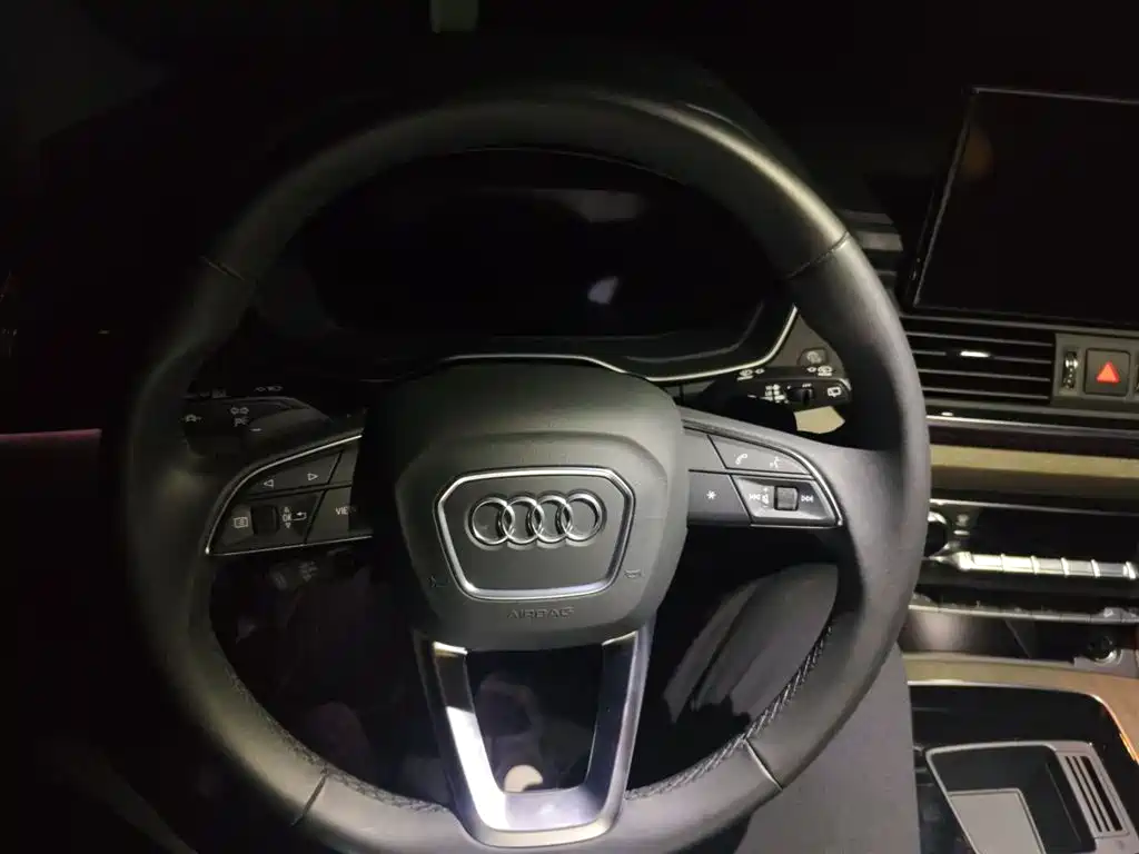 Audi Q5L 2022 Facelift 45T Premium Dynamic фото 18